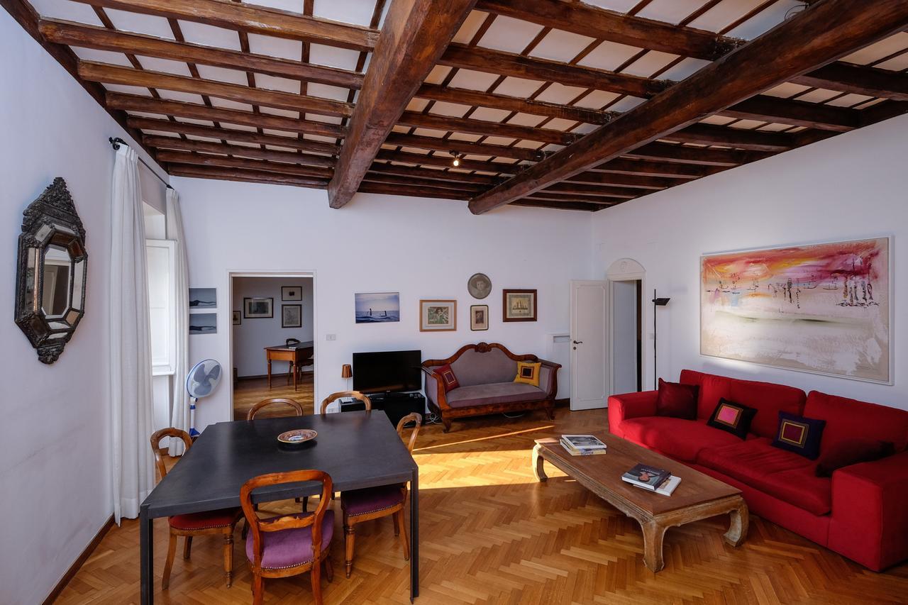 Via Giulia Art & Charm Apartment Rome