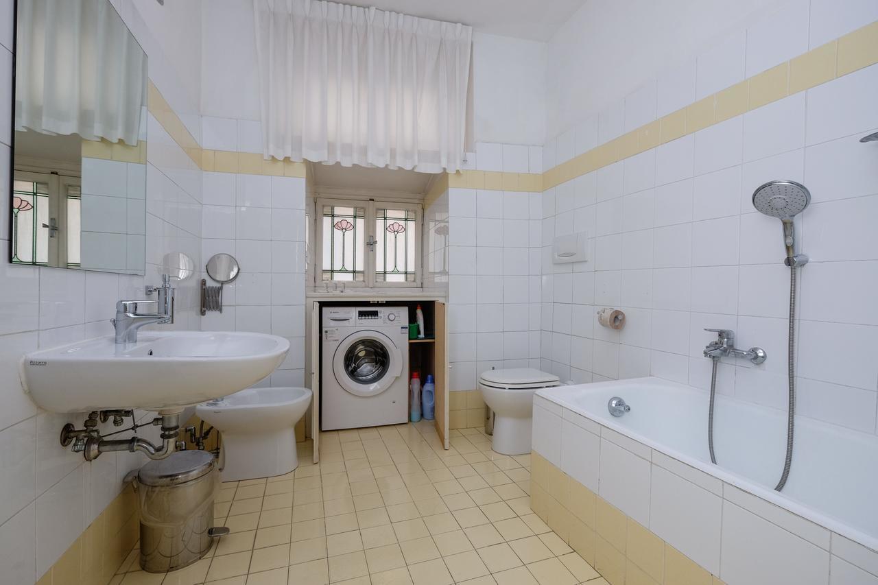 Apartment Via Giulia Art & Charm Rome