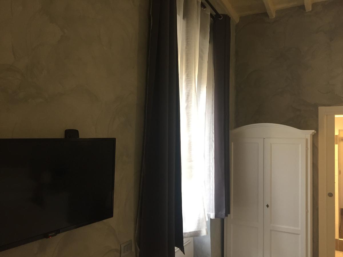 Domizia Floor 3* Rome