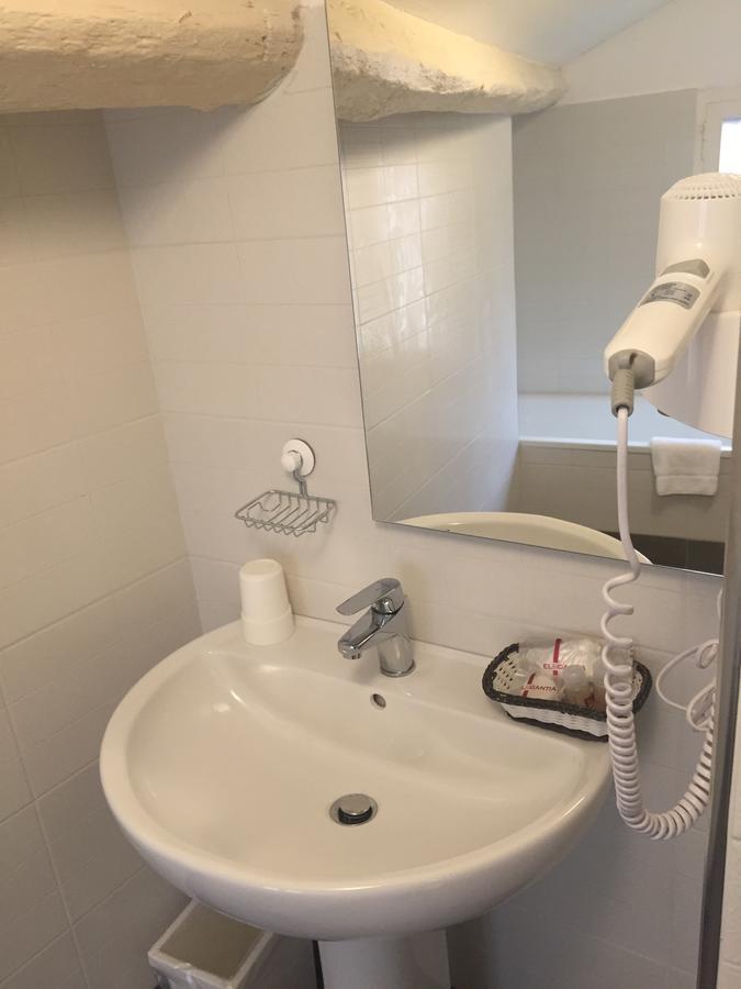 Domizia Floor Affittacamere