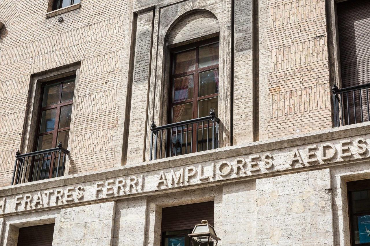 Prestigious Via Barberini * Roma
