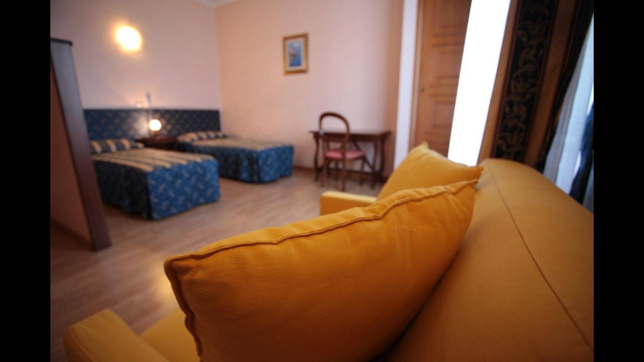 Alojamento de Acomodação e Pequeno-almoço Residenza Matilde Roma