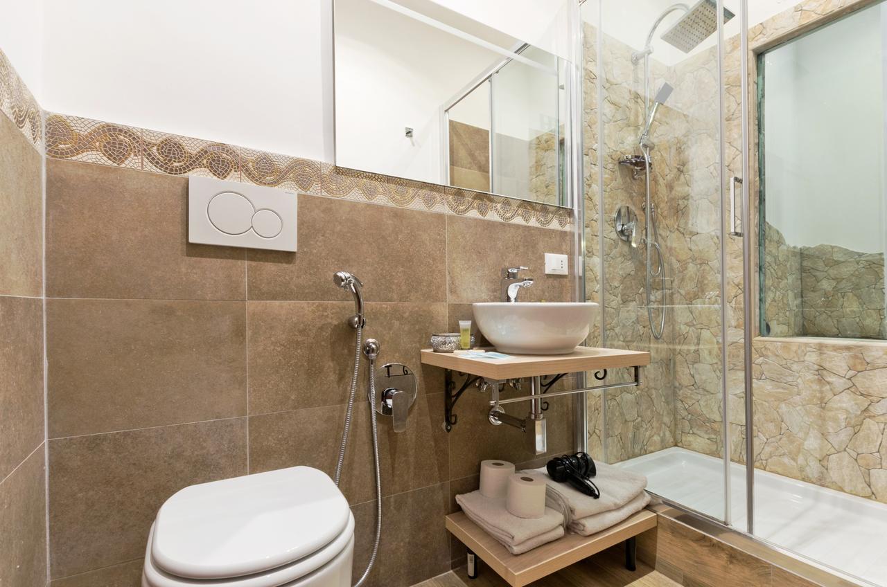 Vatican Qg Guest house