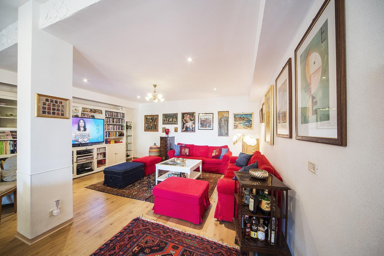 Casale Dell'insugherata Bed and breakfast 2*