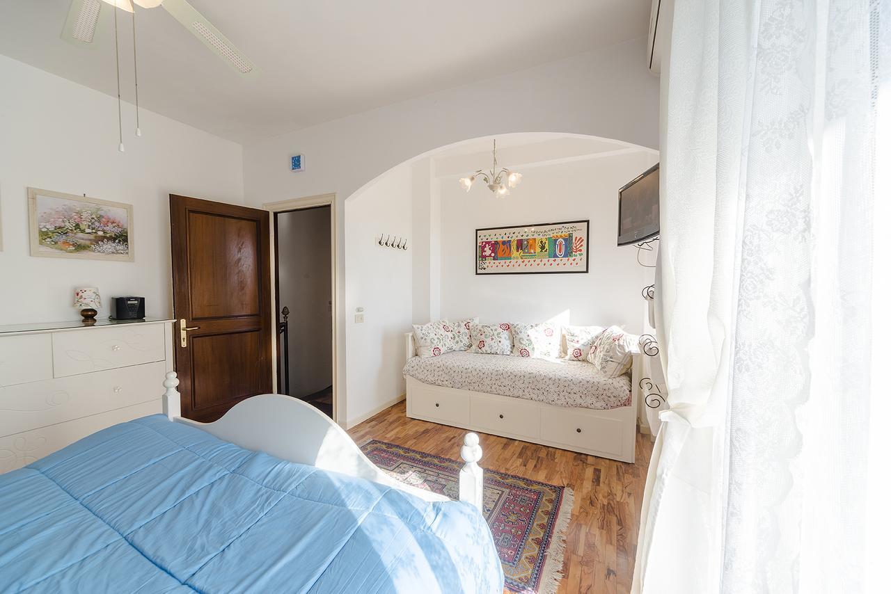 Casale Dell'insugherata Bed and breakfast Roma