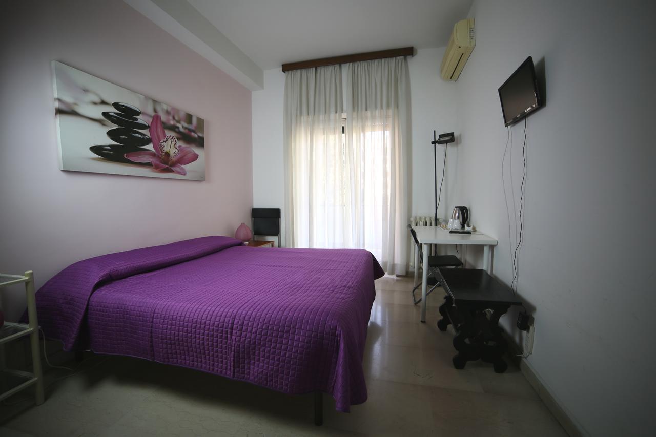 Affittacamere Eur Arcobaleno Casa de hóspedes
