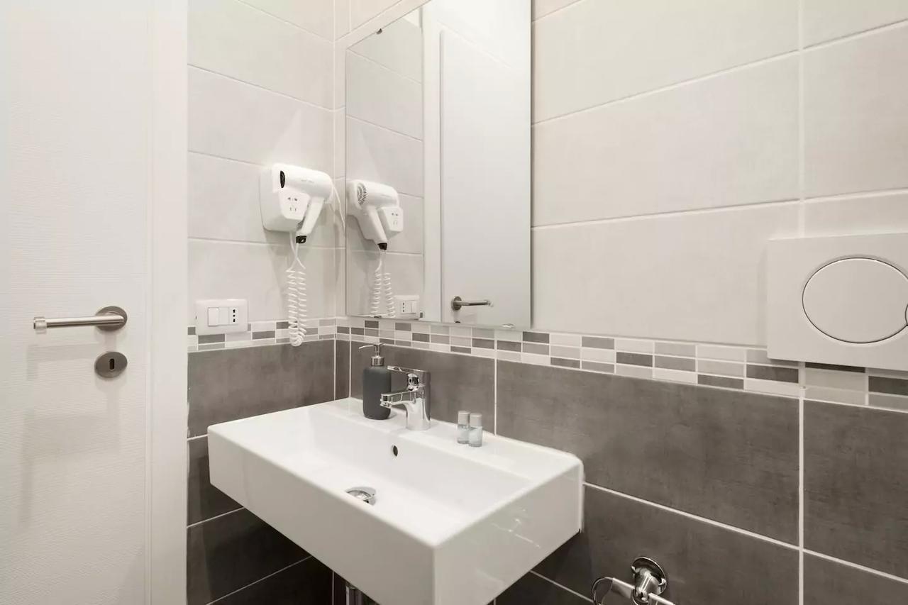 Zhihua Guest house