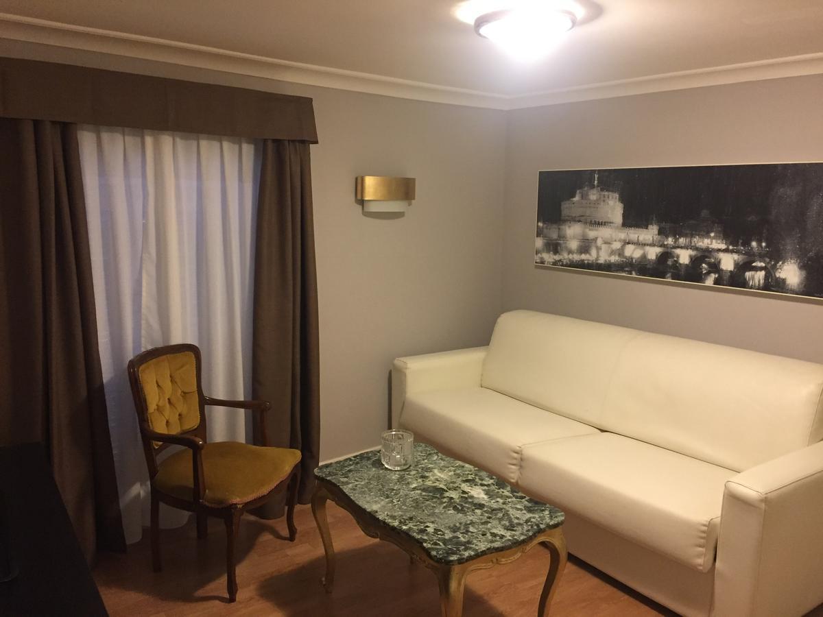 Navona Residenza De Charme Acomodação com café da manhã  2*