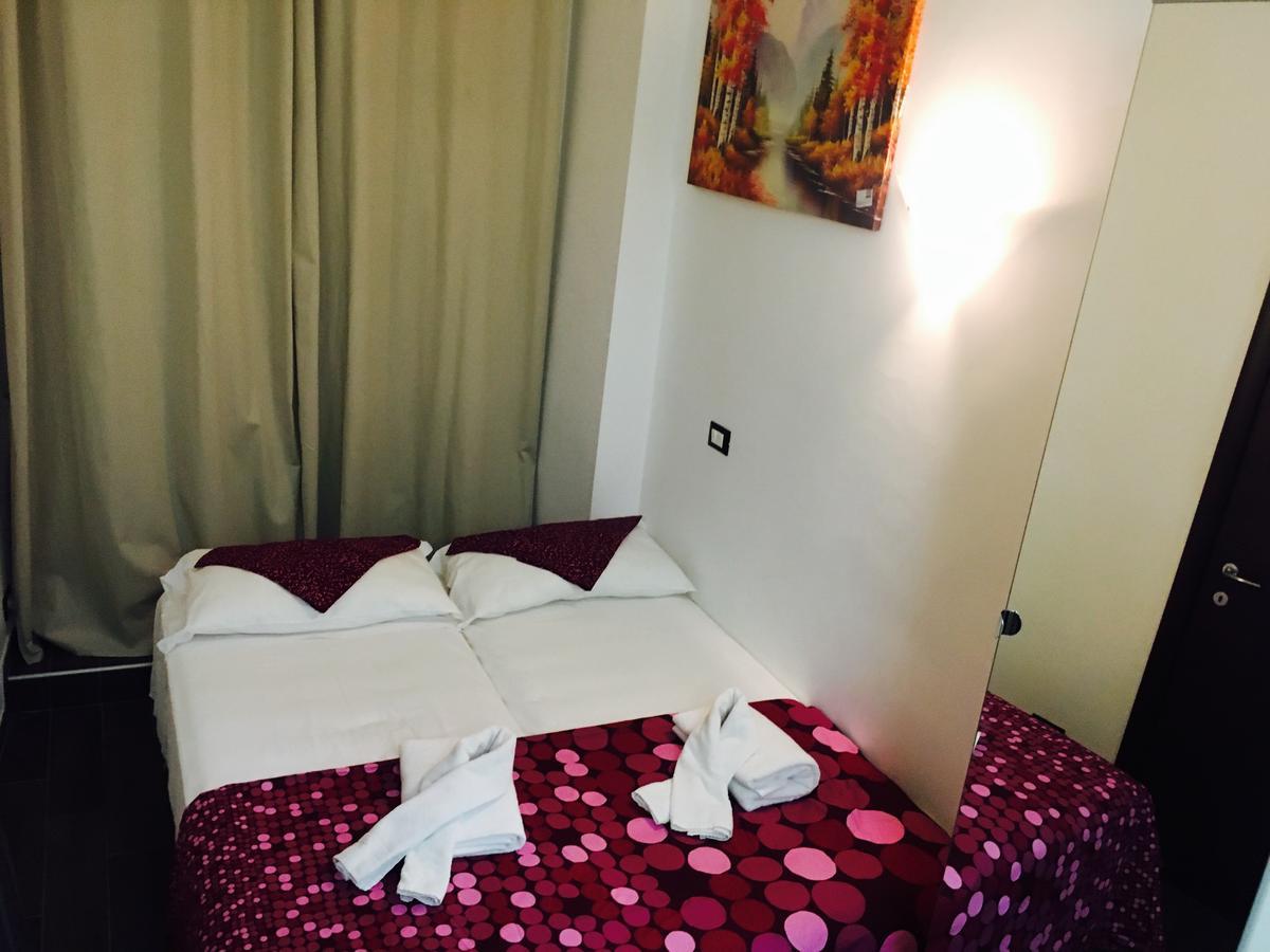 Gjestgiverier Favola Romana - *