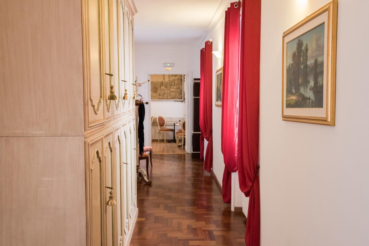 Alojamento de Acomodação e Pequeno-almoço Domus Giulia Roma
