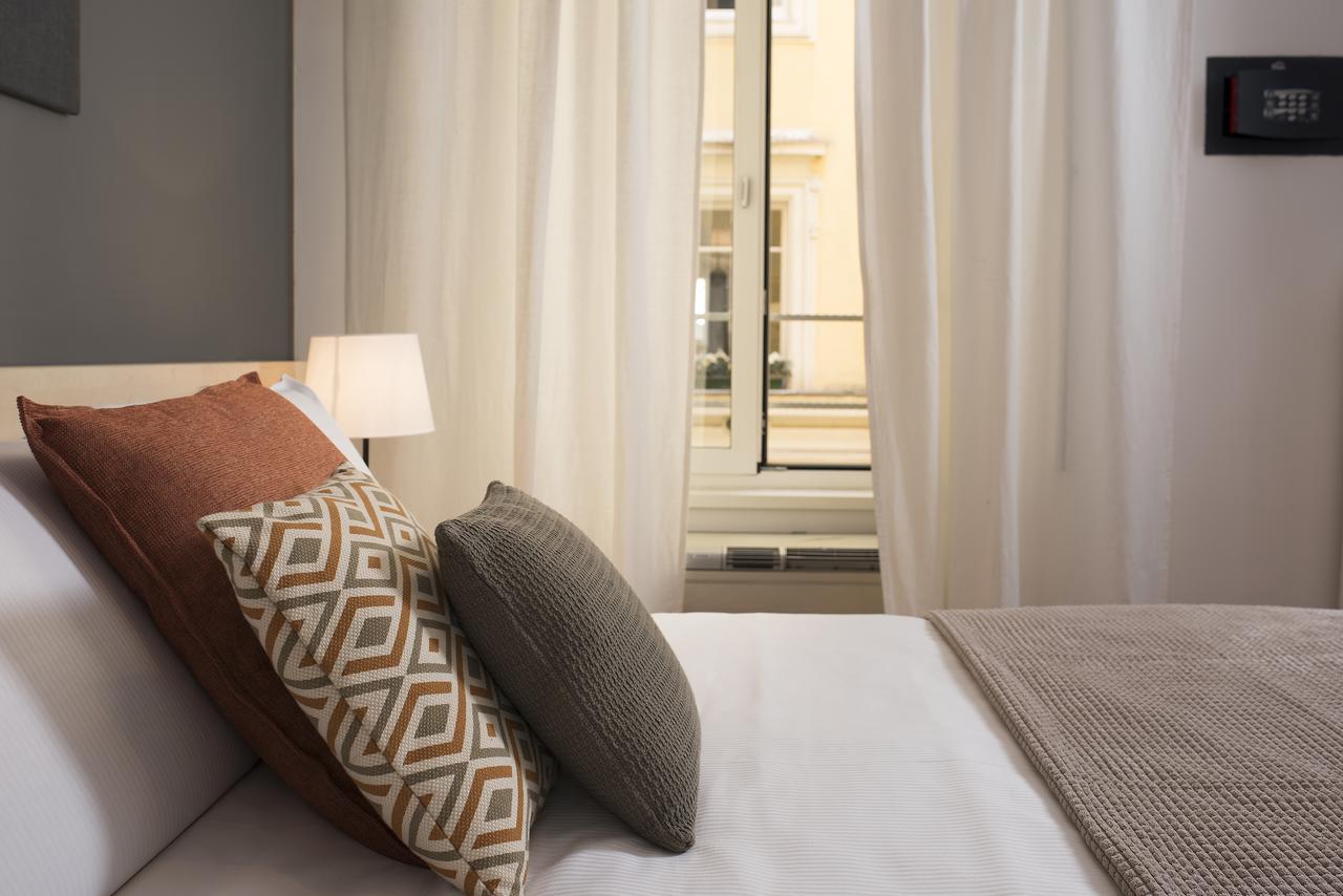 111 Coladirienzo - By Ad 2* Roma