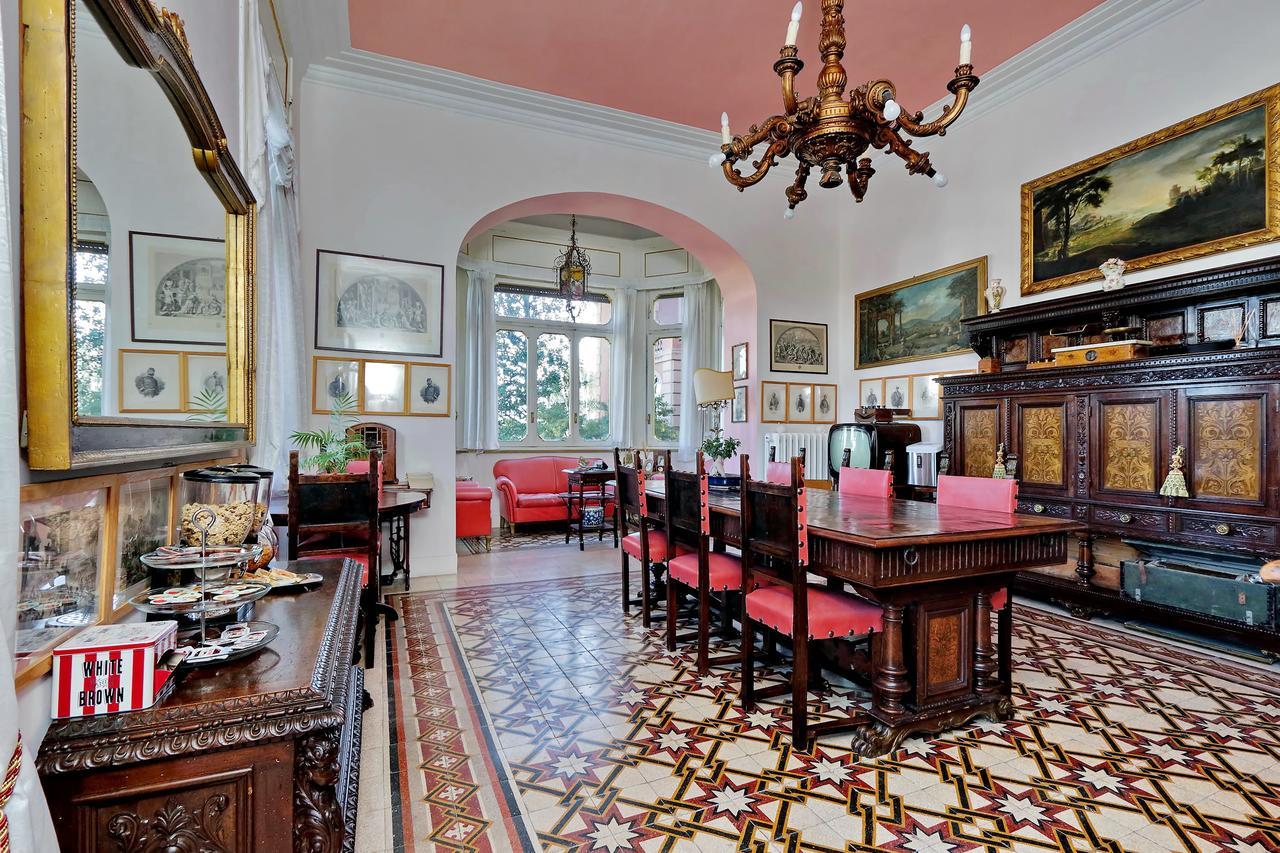 Domus Monamì Luxury Pensión 2*