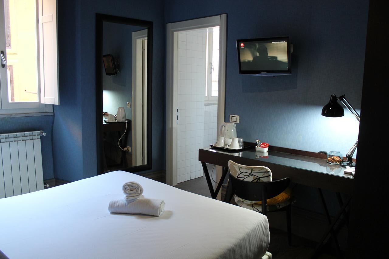 Relais Palazzo Taverna 3*