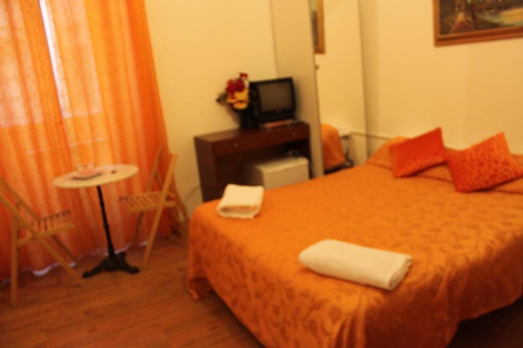 Adone House Bed & Breakfast Roma