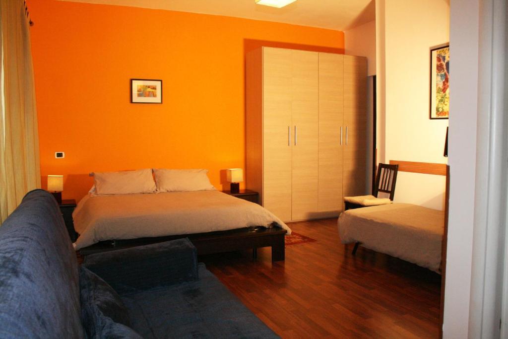 Lt Casa de hóspedes 2*