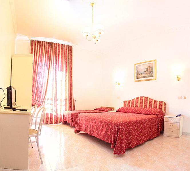 Hotell Euro Quiris *