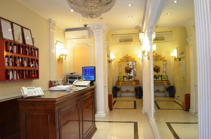 Hotell Erdarelli 3*