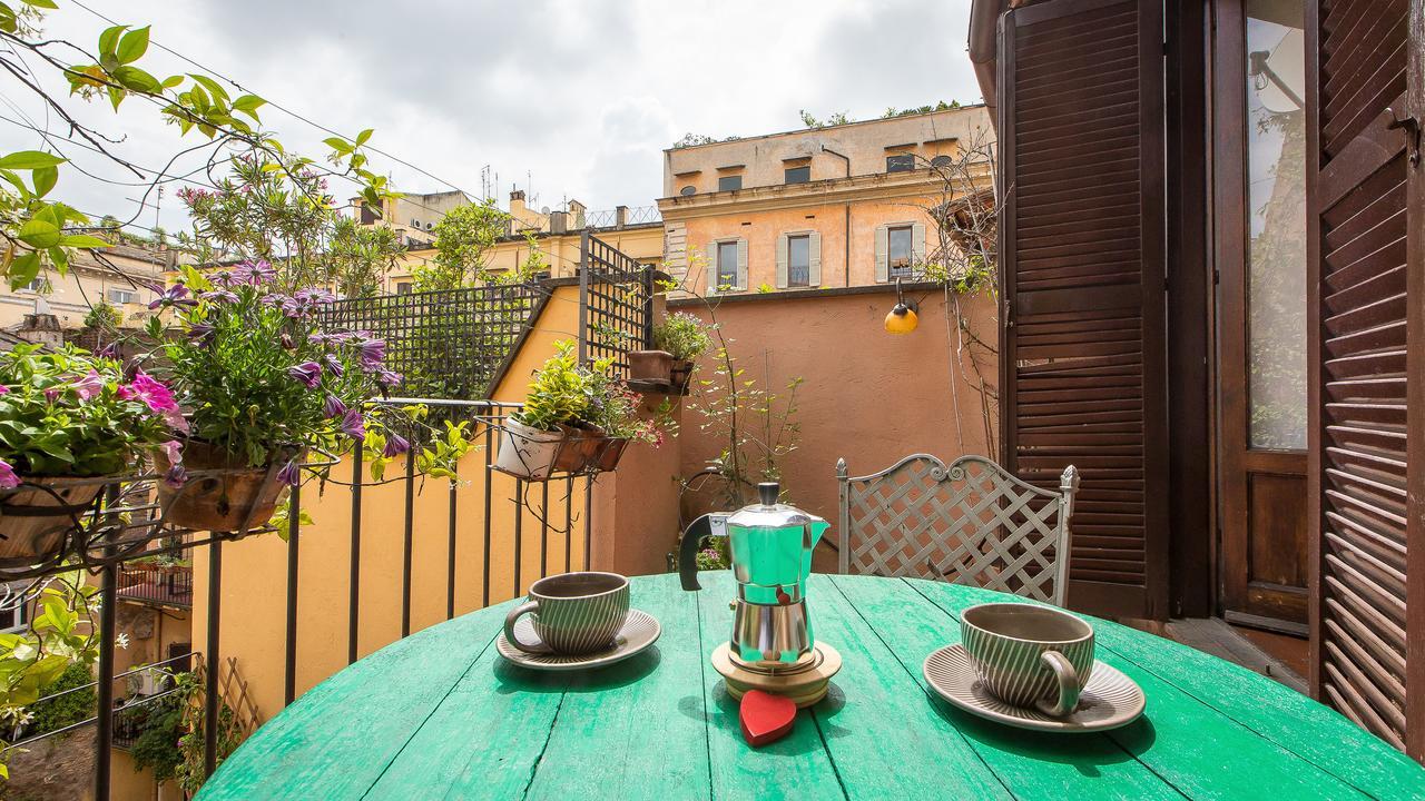 Apartment In Arco Della Ciambella Rome