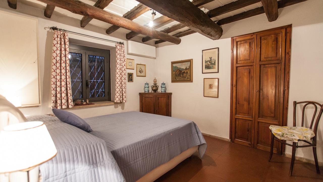 In Arco Della Ciambella Apartment