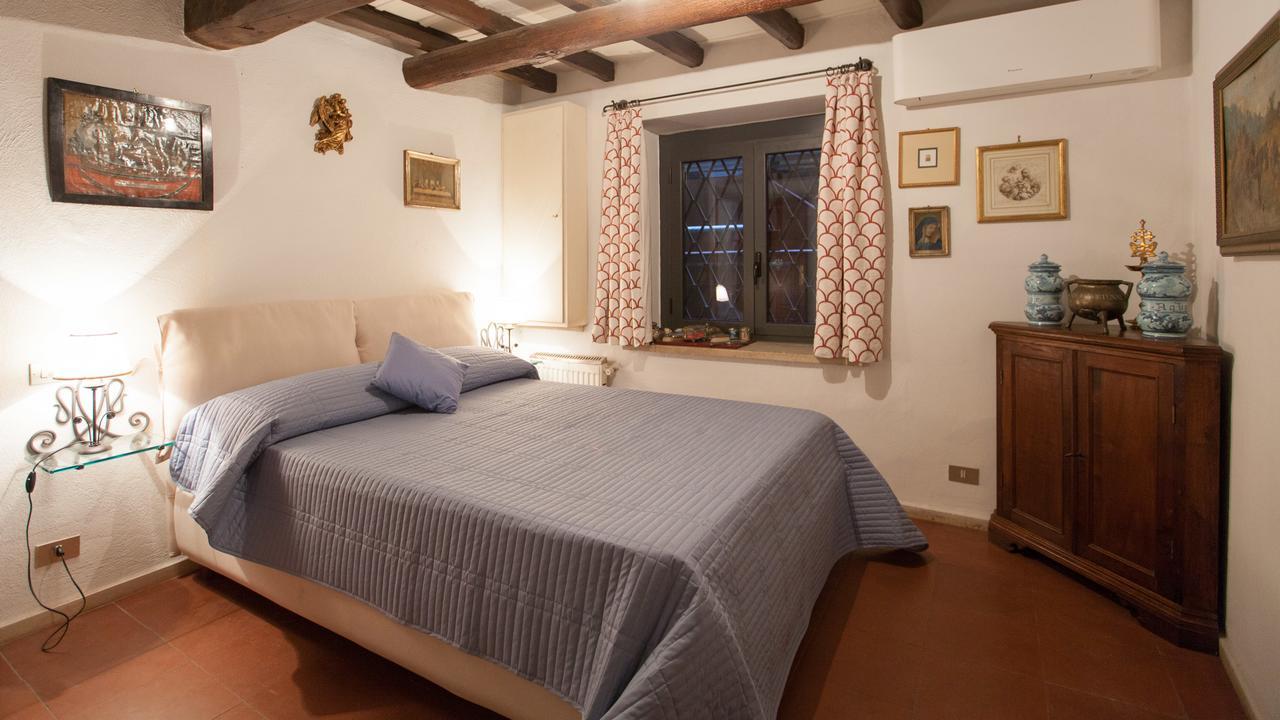 In Arco Della Ciambella Apartment Rome