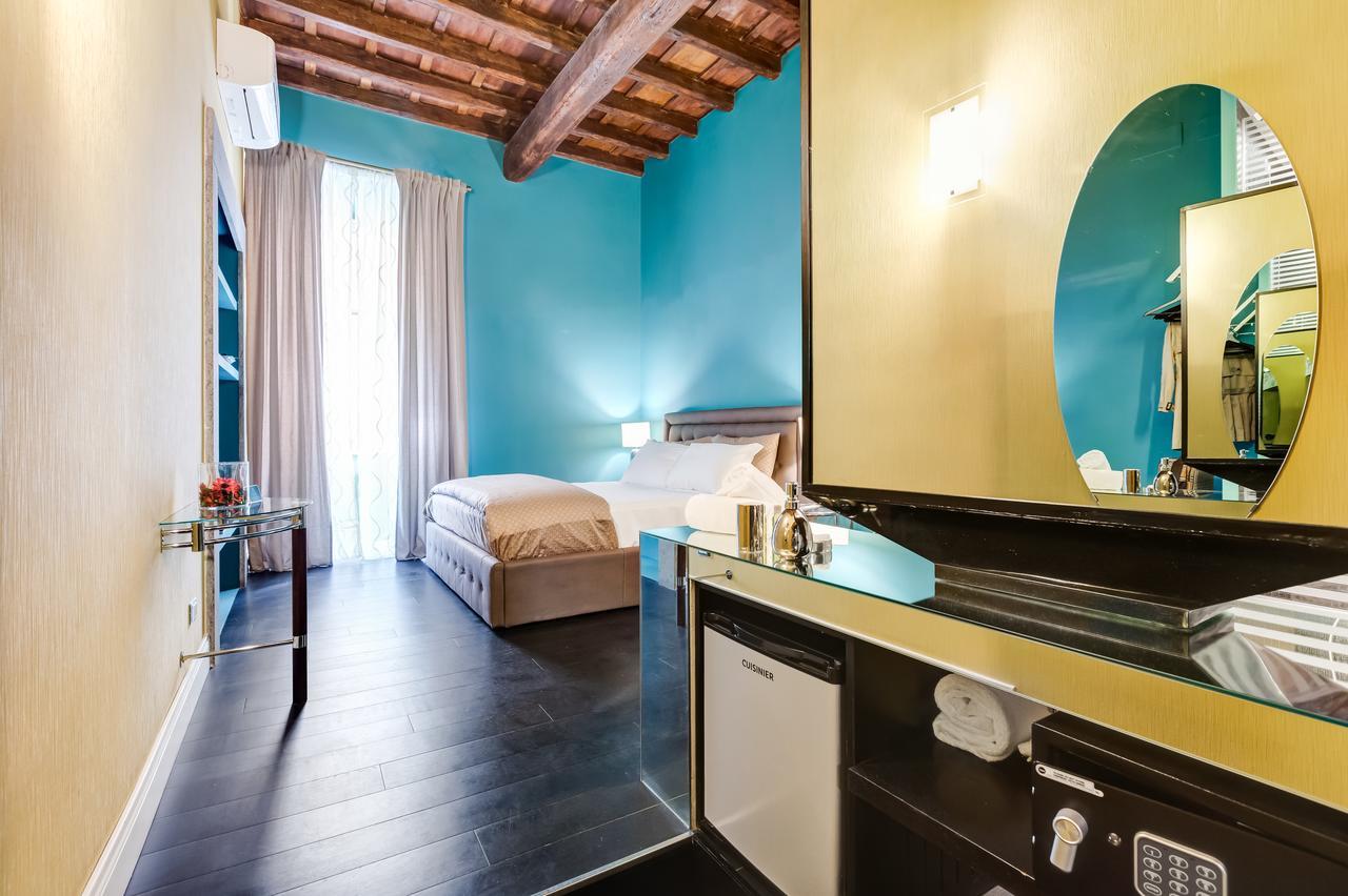 The French By Oneup Hospitality Guest house