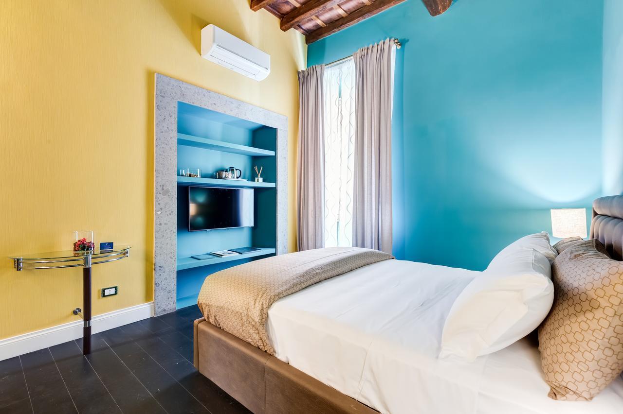 The French By Oneup Hospitality Guest house