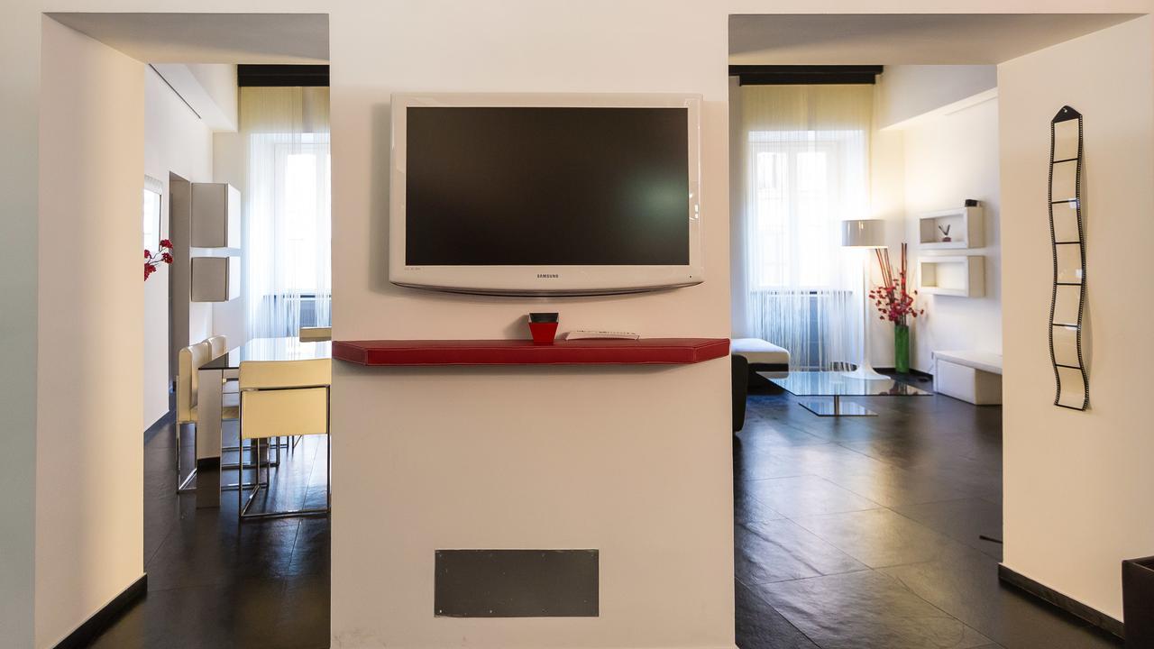 In Cosmopolitan Hi-tech Apartamento