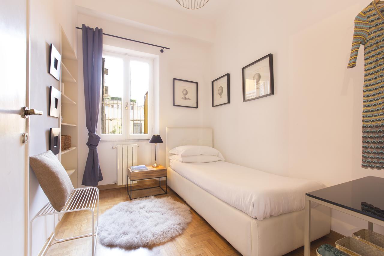 Romac Condotti With 3 Bedrooms Near The Spanish Steps Apartamento