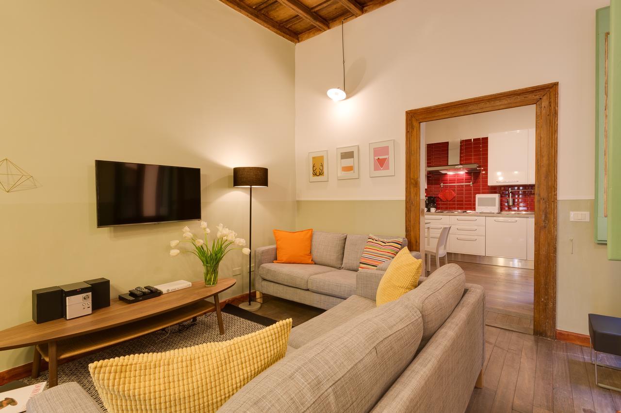 Appartamento 6-bedroom Baullari Roma