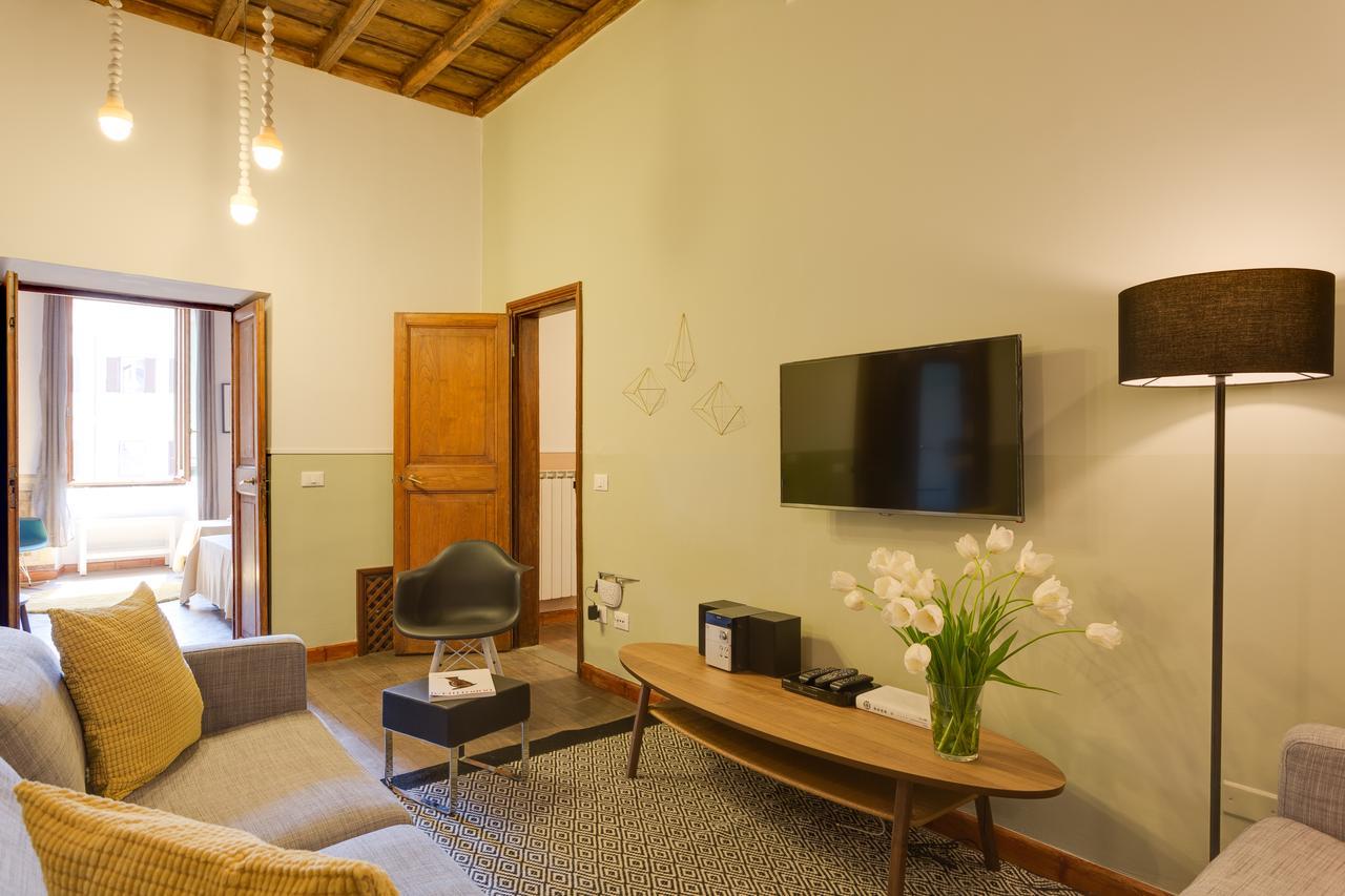 6-bedroom Baullari Roma