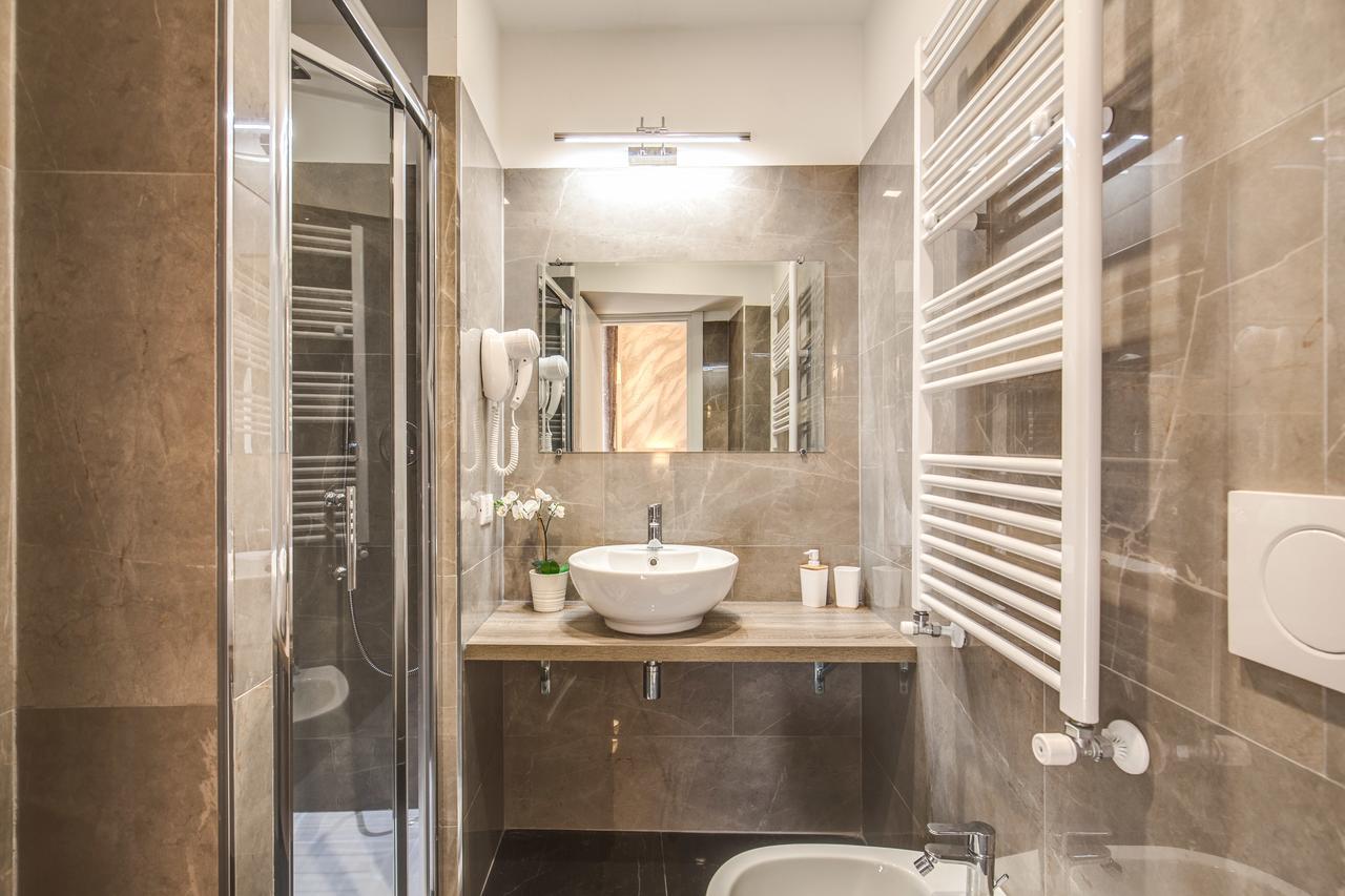 Pensión River Luxury 2*