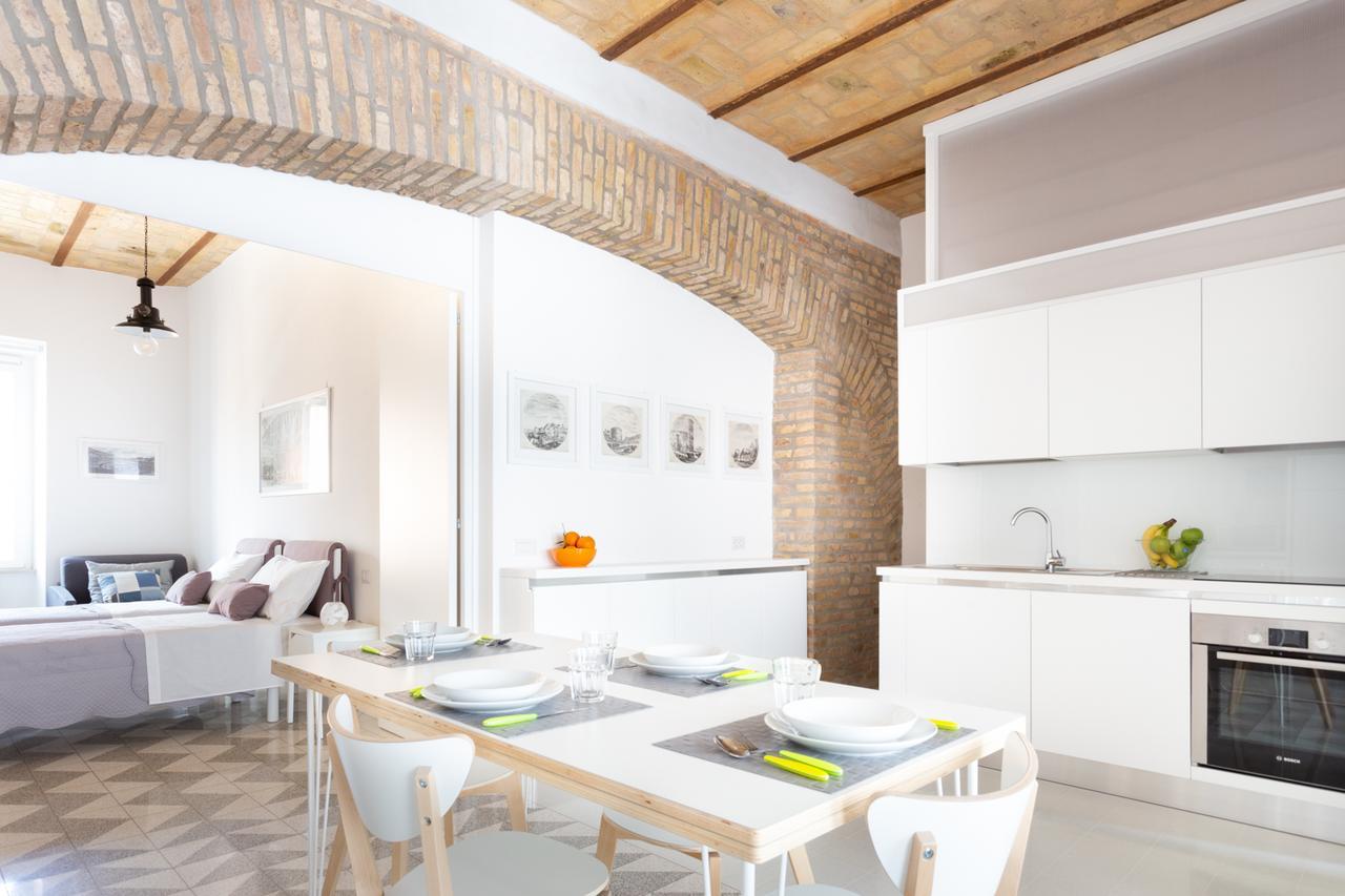 Lilli Vatican White Domus