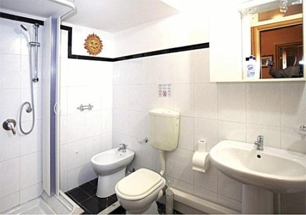 Gasthof A San Pietro Bed Rom