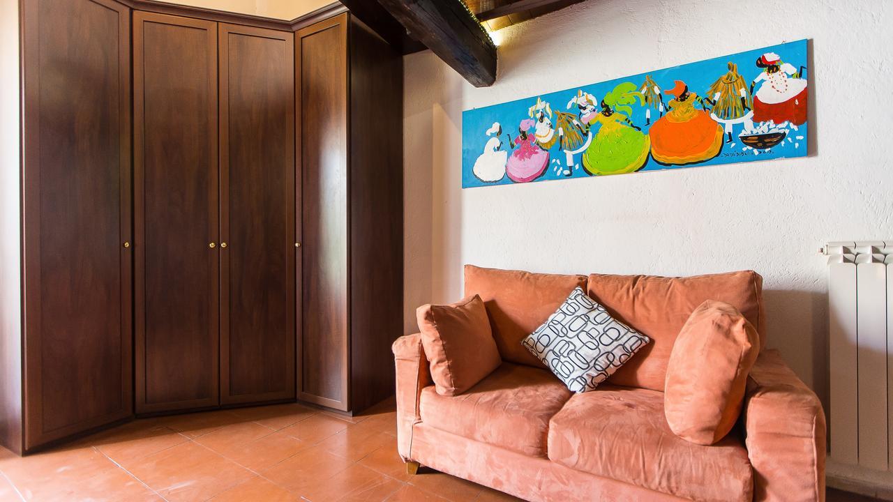 In Arco Della Ciambella Apartment *