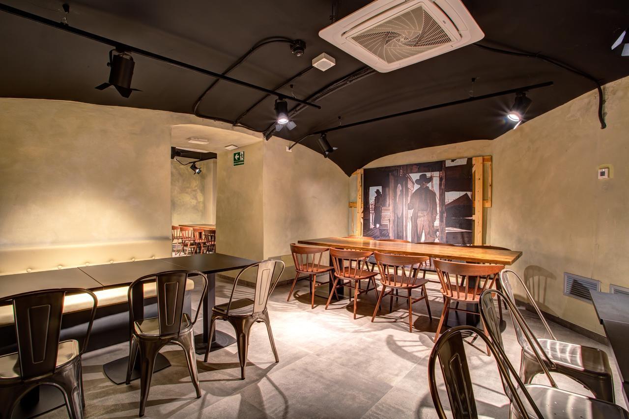 Hotell Meininger Termini 2*