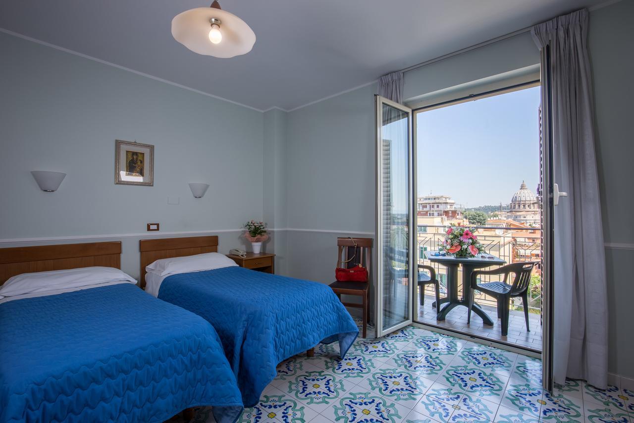 Hotel Casa Tra Noi Roma