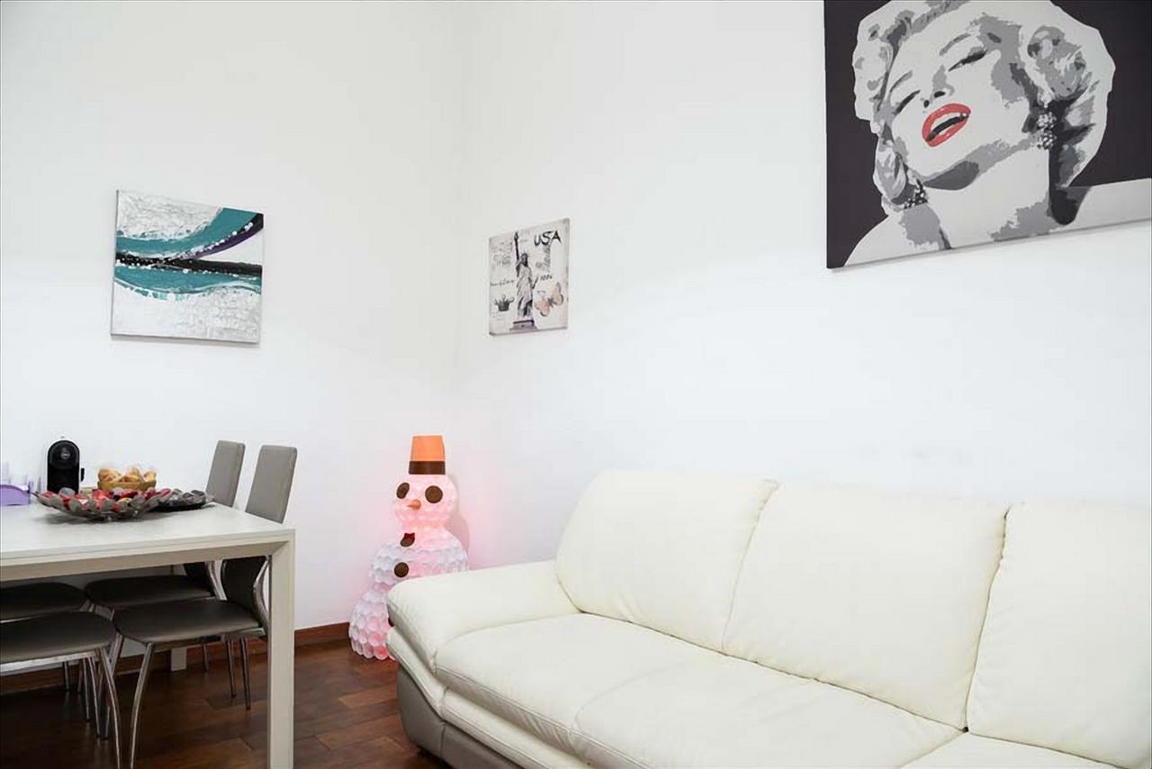 Flaminia 26 * Roma