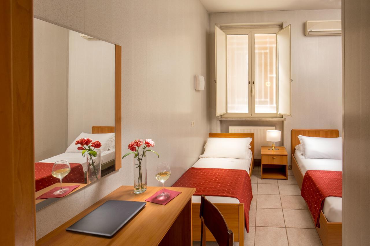 Casa Per Ferie Santa Maria Alle Fornaci Roma