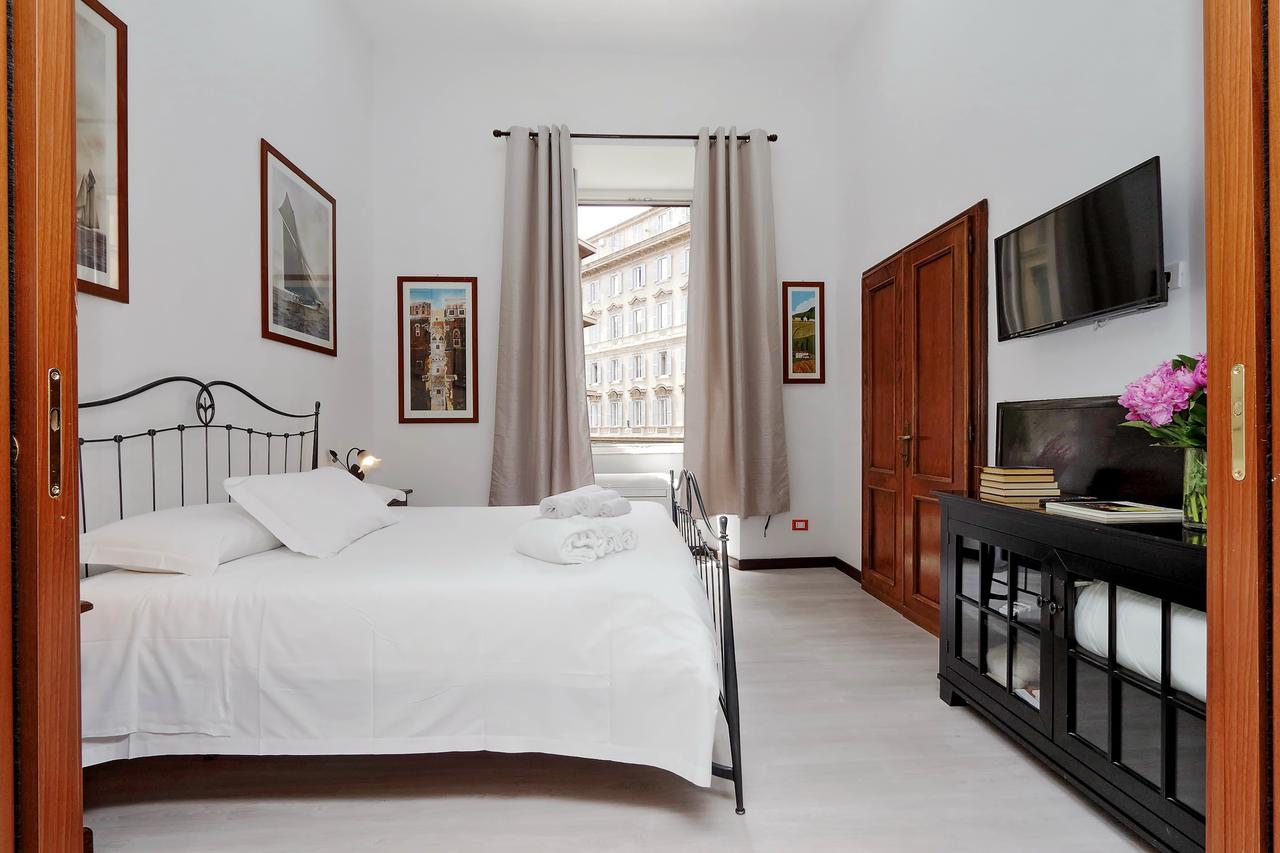 4bnb - Cavour Square *