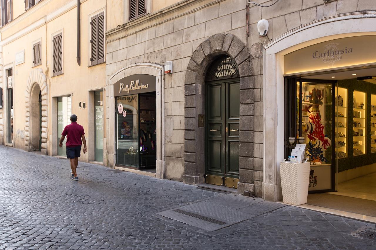 Apartment Romac Medici 3-bedroom Holiday Near Spanish Steps *