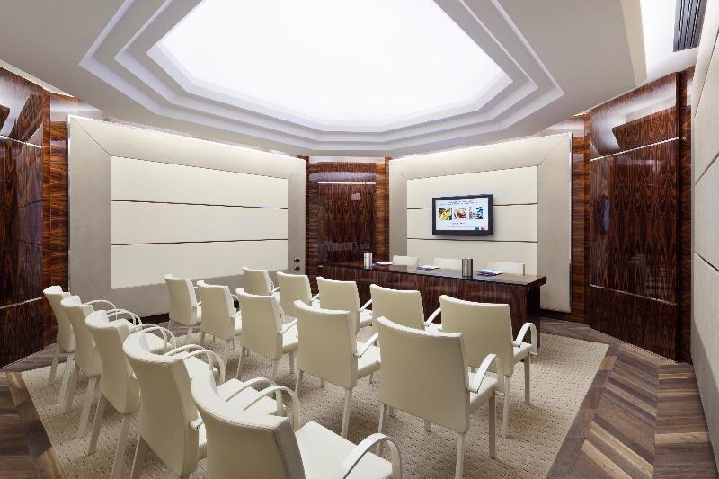 Deco Hotell 4*