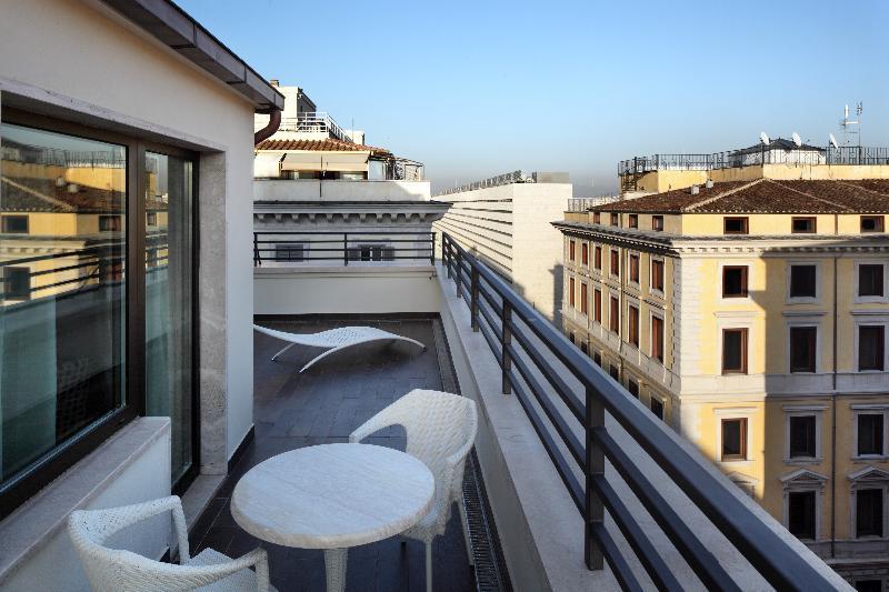 Deco Hotell 4*