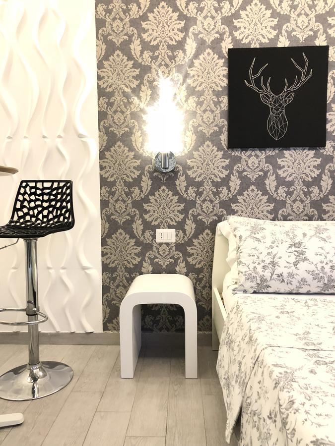 Bed and breakfast Black & White G&g Roma