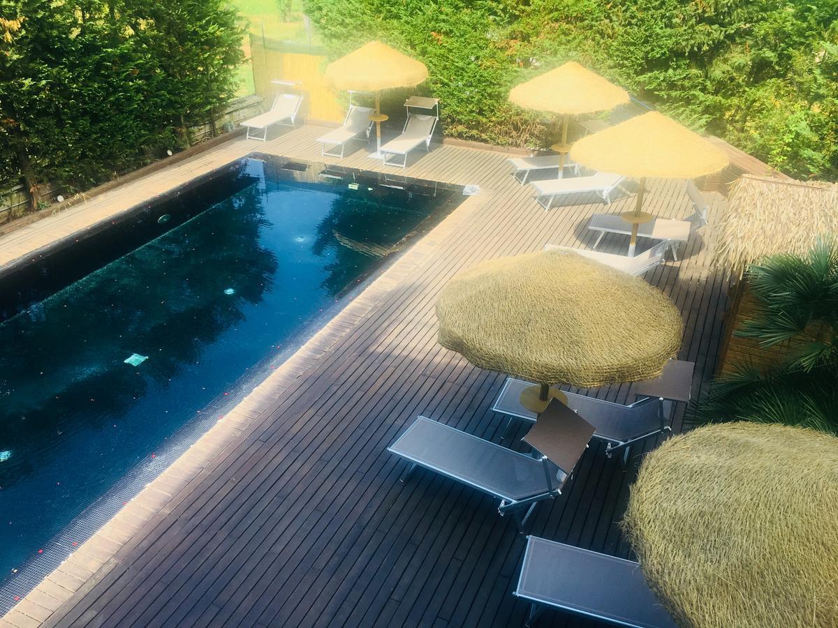 Black Hotel 4*