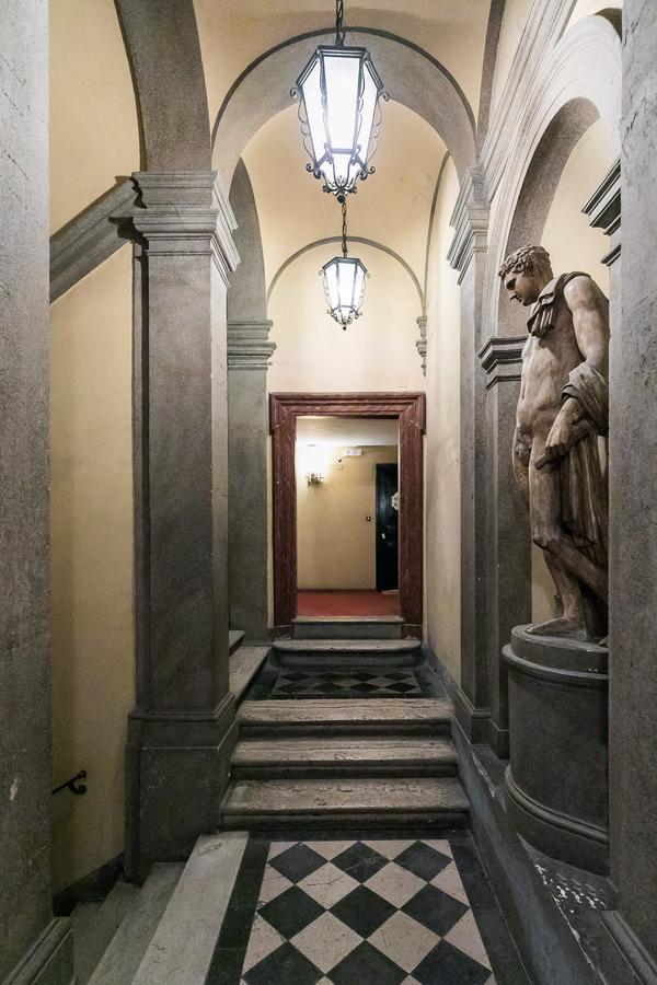 Luxurious Loft Facing The Pantheon Roma