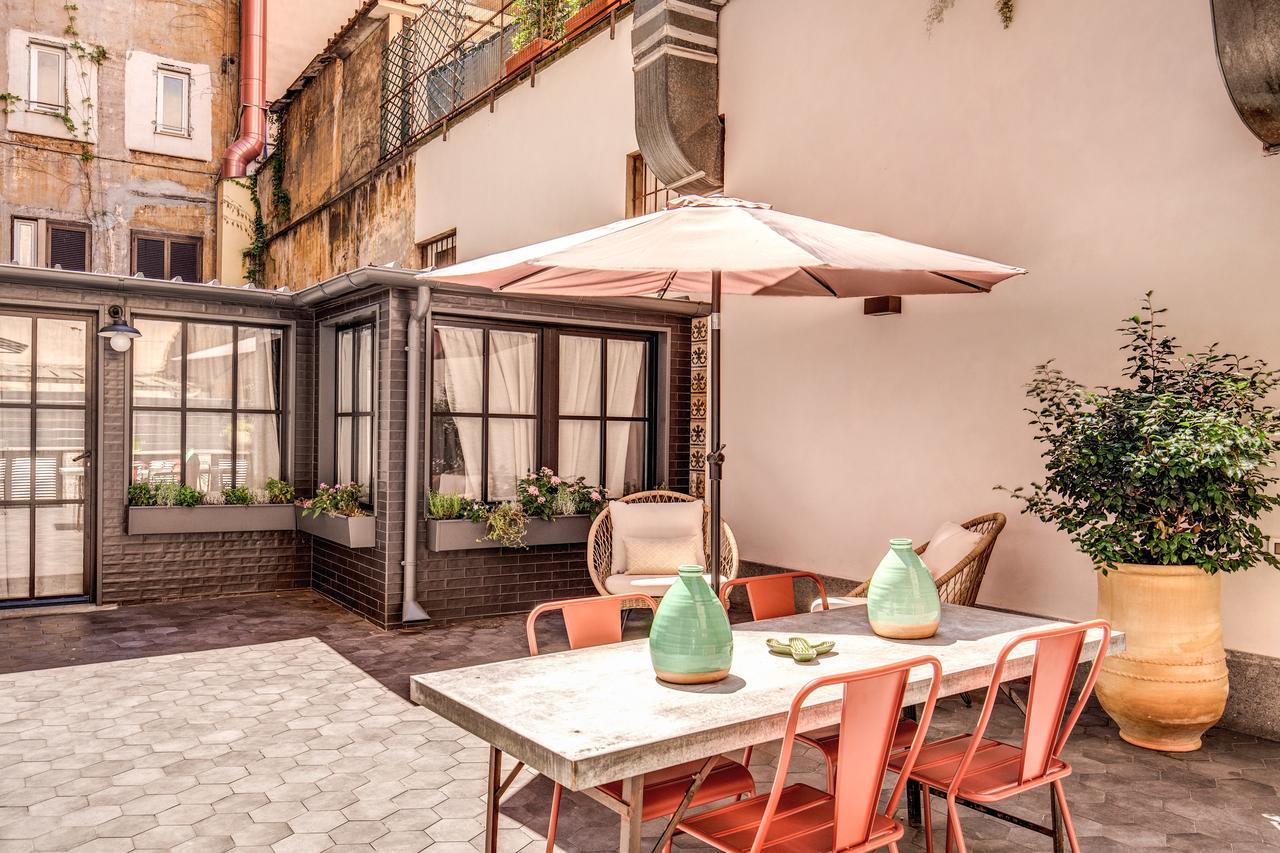 Decharme With Terrace In Monti * Rom