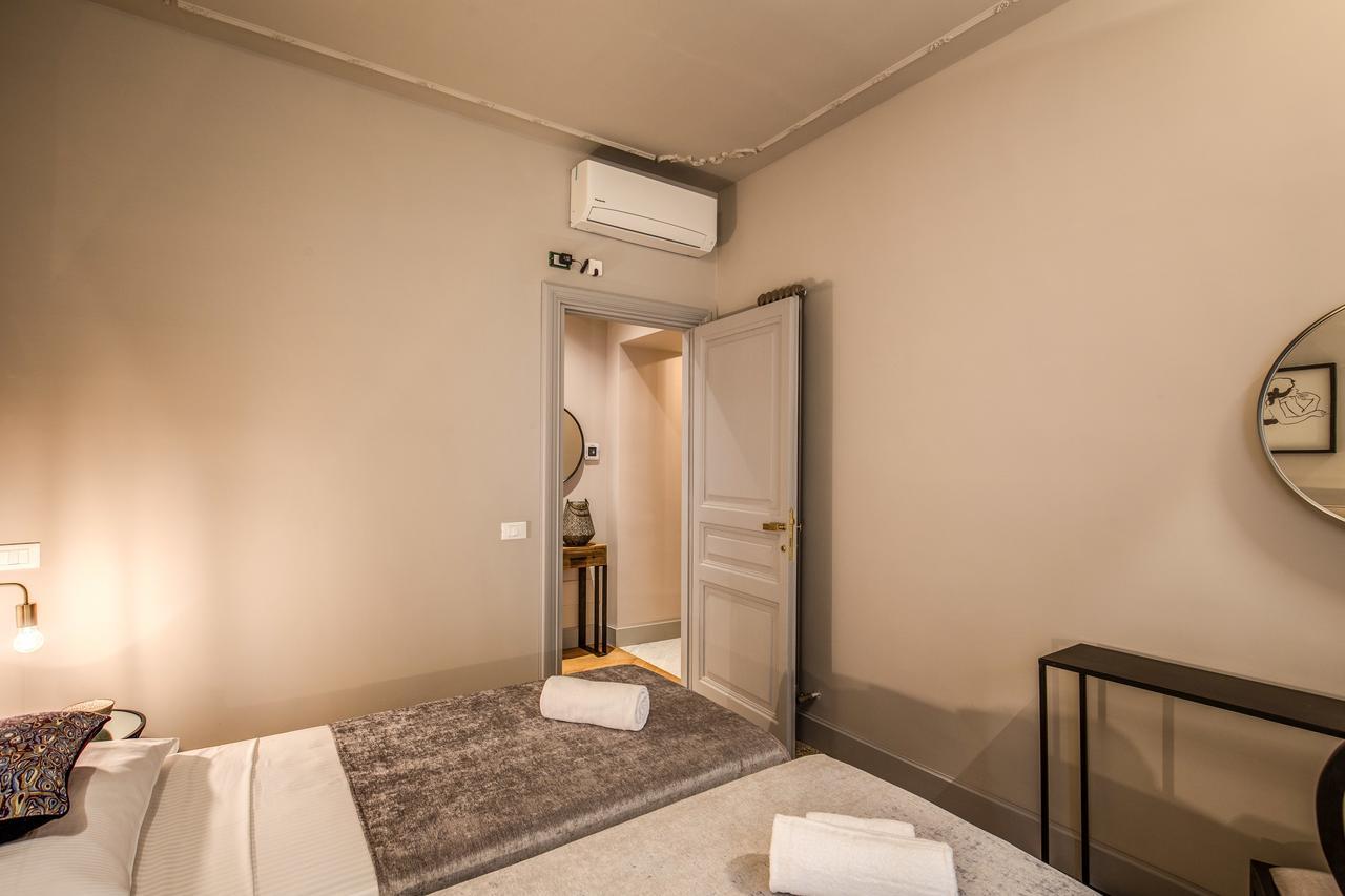 Apartment Decharme With Terrace In Monti *