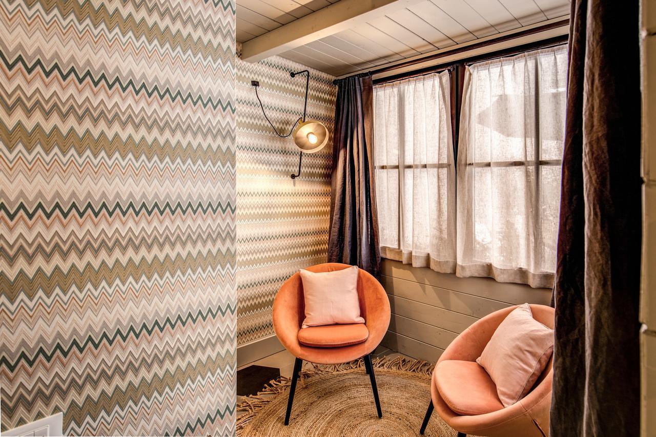 Decharme With Terrace In Monti Apartment