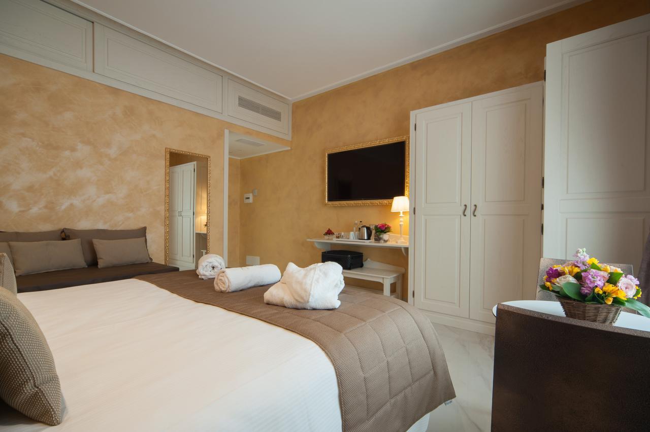 Maison Tritone Pensión Roma