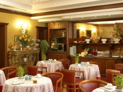 Hotell Lh Andreotti